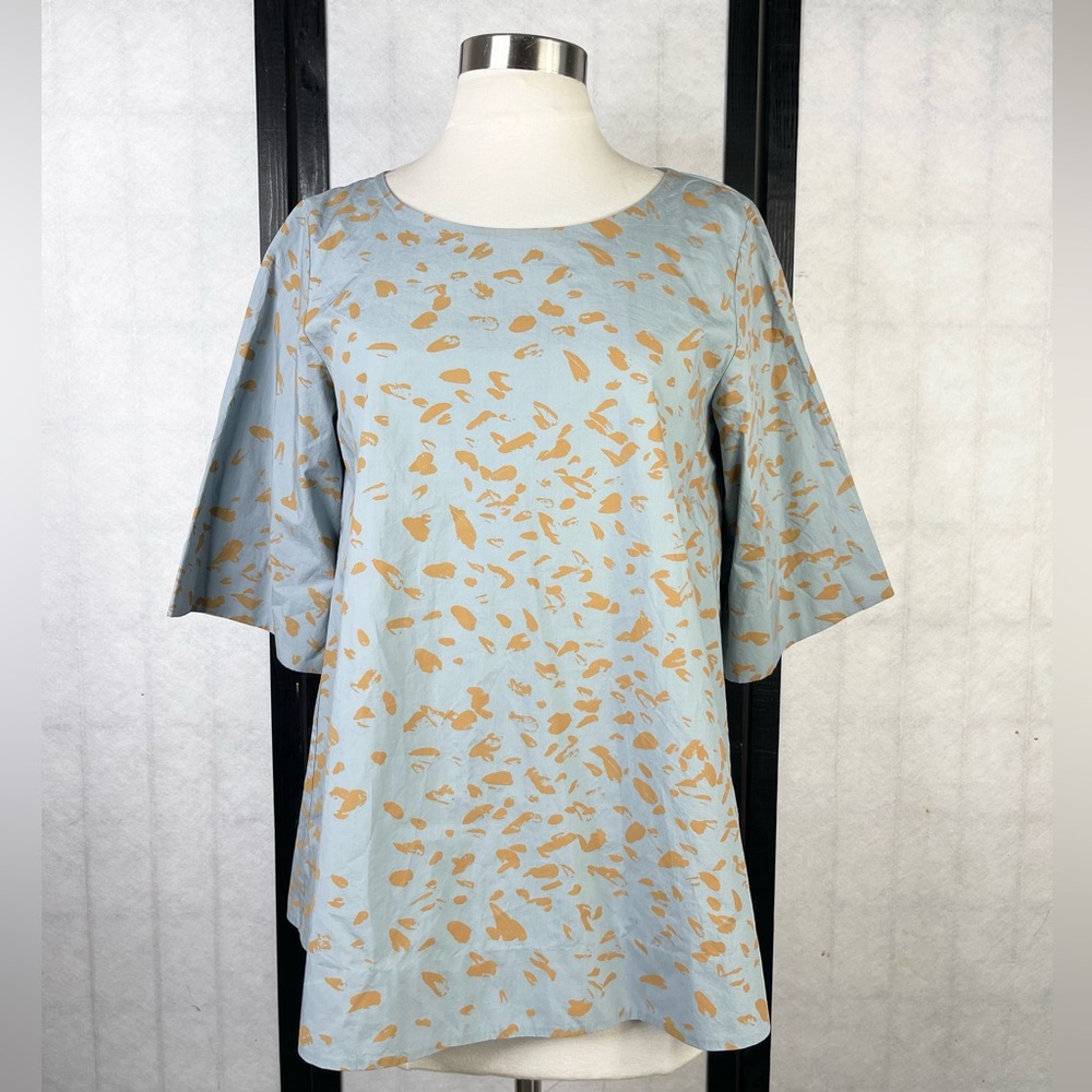 COS Women's Blue and Tan Top. Size: 2
